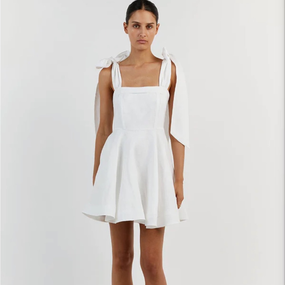 DISSH White Linen Bow Mini Dress